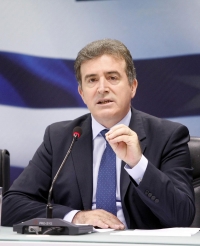 &Iota;ό&nu;&iota;&alpha; &Omicron;&delta;ό&sigmaf;: 4.000 &pi;&omicron;&lambda;ί&tau;&epsilon;&sigmaf; &theta;&alpha; &beta;&rho;&omicron;&upsilon;&nu; &delta;&omicron;&upsilon;&lambda;&epsilon;&iota;ά