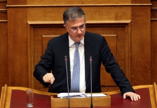 &laquo;&Omicron;&chi;&iota;&raquo; &Mu;&alpha;&upsilon;&rho;&alpha;&gamma;ά&nu;&eta; &sigma;&tau;&eta; &mu;&epsilon;ί&omega;&sigma;&eta; &tau;&omicron;&upsilon; &Epsilon;&Phi;&Kappa; &pi;&epsilon;&tau;&rho;&epsilon;&lambda;&alpha;ί&omicron;&upsilon; &theta;έ&rho;&mu;&alpha;&nu;&sigma;&eta;&sigmaf;