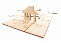 &Epsilon;&lambda;&lambda;&eta;&nu;&iota;&kappa;έ&sigmaf; &epsilon;&pi;&epsilon;&nu;&delta;ύ&sigma;&epsilon;&iota;&sigmaf; &sigma;&epsilon; real estate, &epsilon;&nu;έ&rho;&gamma;&epsilon;&iota;&alpha; &kappa;&alpha;&iota; &pi;&epsilon;&tau;&rho;&omicron;&chi;&eta;&mu;&iota;&kappa;ά &sigma;&tau;&eta; &Sigma;&epsilon;&rho;&beta;ί&alpha; &tau;&omicron; 2013
